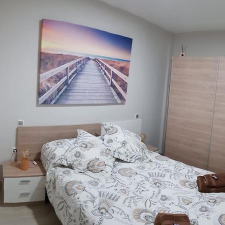 Apartamento Barajas. Aeropuerto/Ifema Apartment มาดริด ภายนอก รูปภาพ